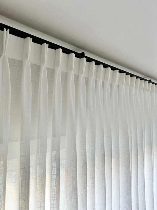 Sheer Curtain - Image 3